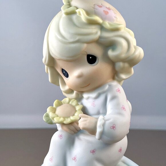 Precious Moments Dreams Really Do Come True Rainbow Girl Gold Pot Statue 128309 - Picture 12 of 15